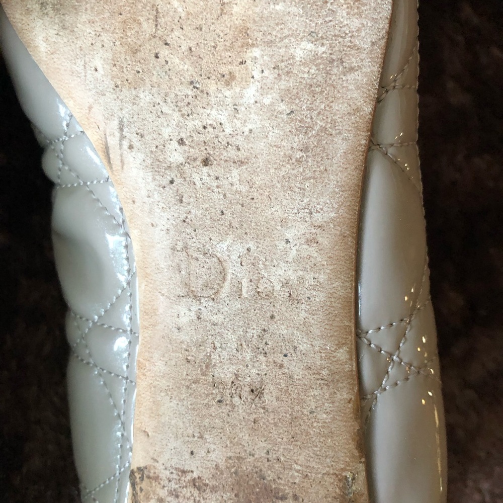Authentic Chrstian Dior Pre-owned Beige Patent Ballet flats - Picture 4 of 13